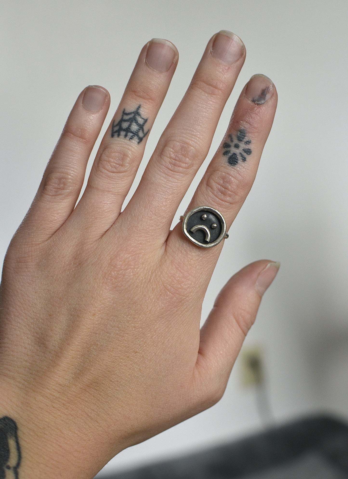 Sad Ring