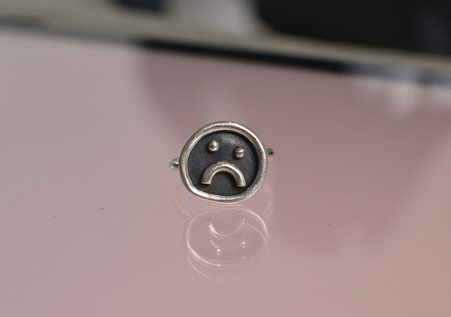 Sad Ring